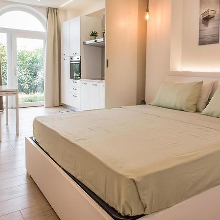 P010 - Porto Recanati, Nuovo Monolocale Fronte Mare Экстерьер фото