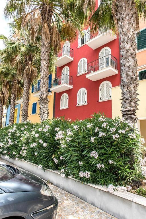 P010 - Porto Recanati, Nuovo Monolocale Fronte Mare Экстерьер фото